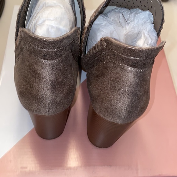 NWT Fergalicious taupe color, open toe shoe boot with  heel is made of wood - Picture 5 of 8